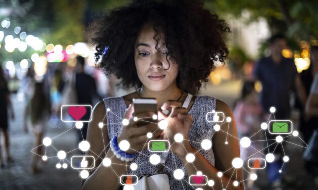 Networking ery cyfrowej. Jak budować sieć kontaktów w dobie nowych technologii?
